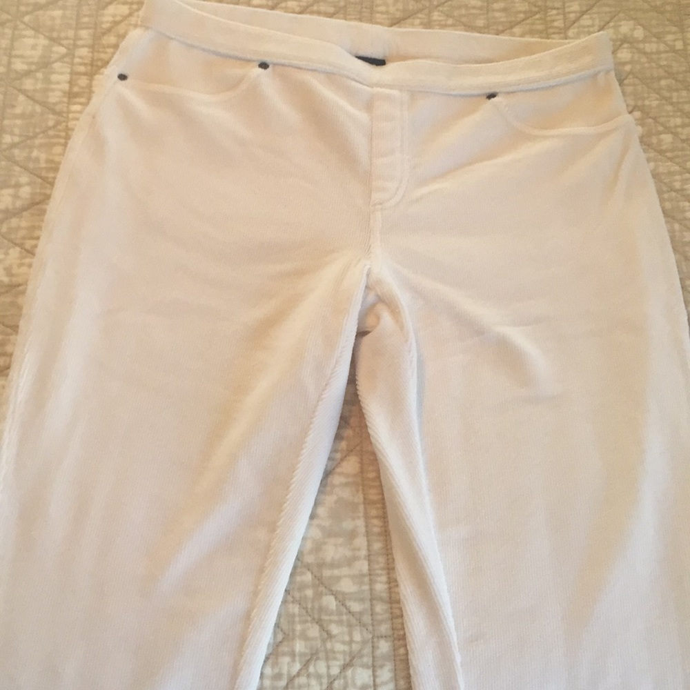 Hue thin wale corduroy
